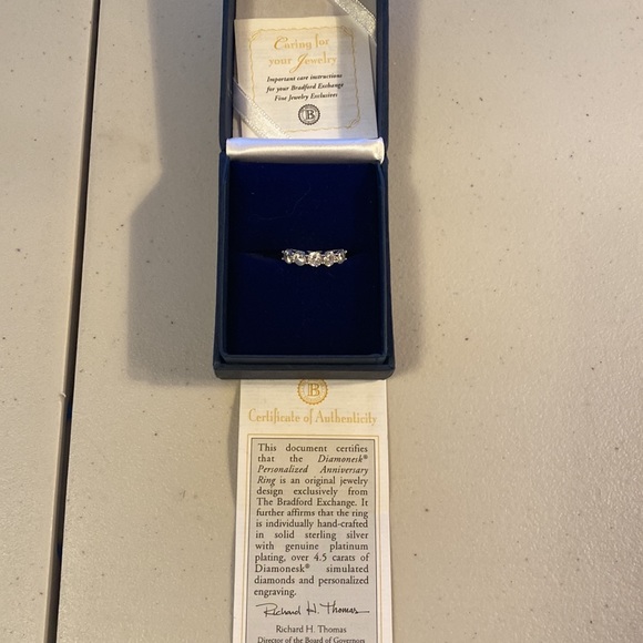 Bradford exchange diamonesk personalized anniversary ring sing 5  4-25-2009 - Picture 2 of 7